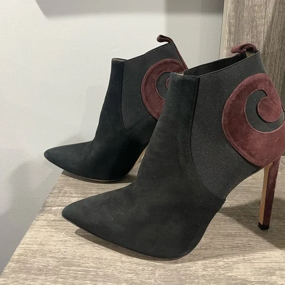 Italian Ankle Boots! NEW! - Picture 4 of 7